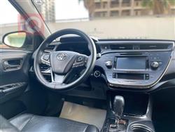 تويوتا أفالون